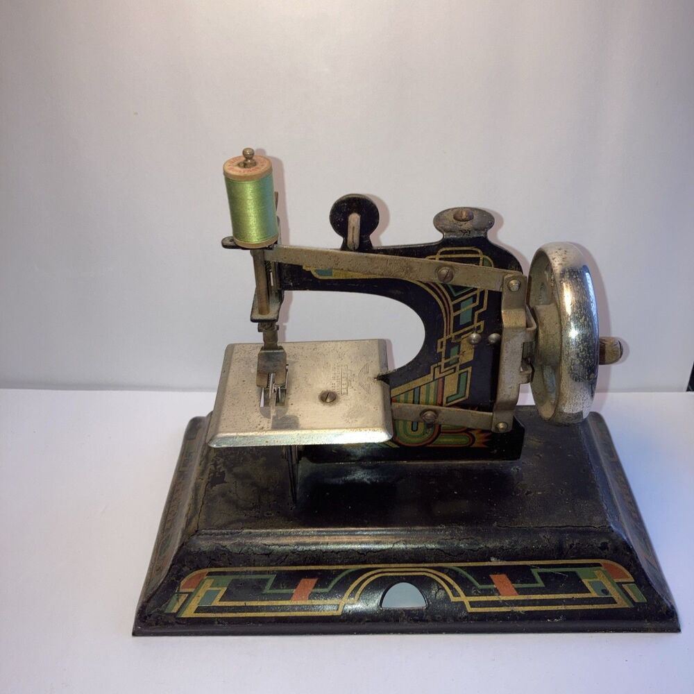 VTG. German Made British Zone Casige Child & Wolf Childrens Sewing Machine